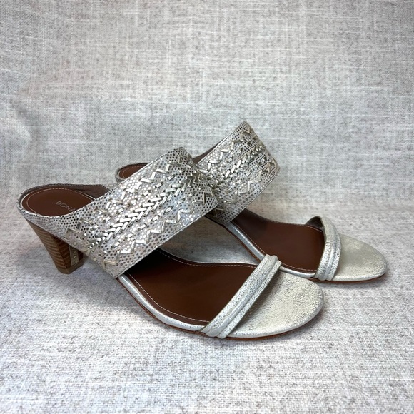 Donald J Pliner NWOB Viv Gold metallic dress sandals heels size 10M party classy - Picture 1 of 11